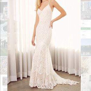 Lulu’s Flynn Lace Maxi Dress